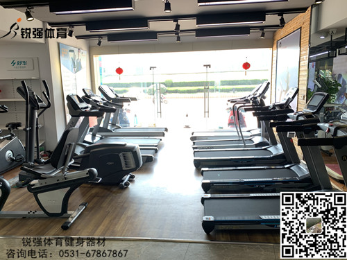 锐强体育旗舰店的华体会体育平台官方网站-华体会（中国）
和椭圆机